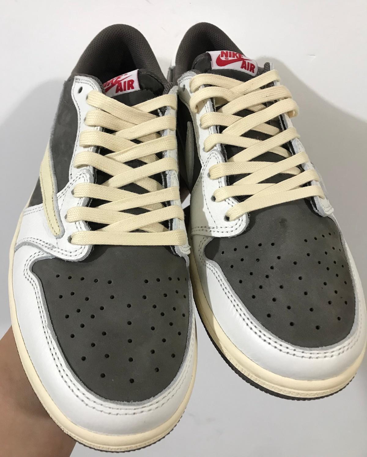 Travis Scott x Air Jordan 1 Low Reverse Mocha