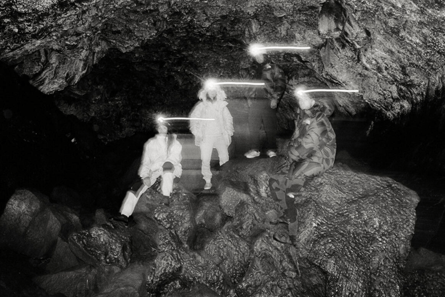 Dit is de KAWS x The North Face herfst/wintercollectie van 2022