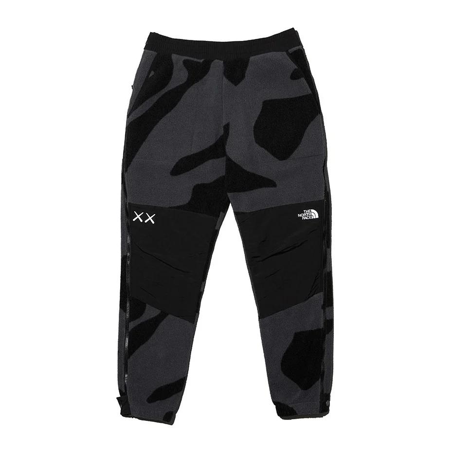 KAWS x The North Face herfst/wintercollectie