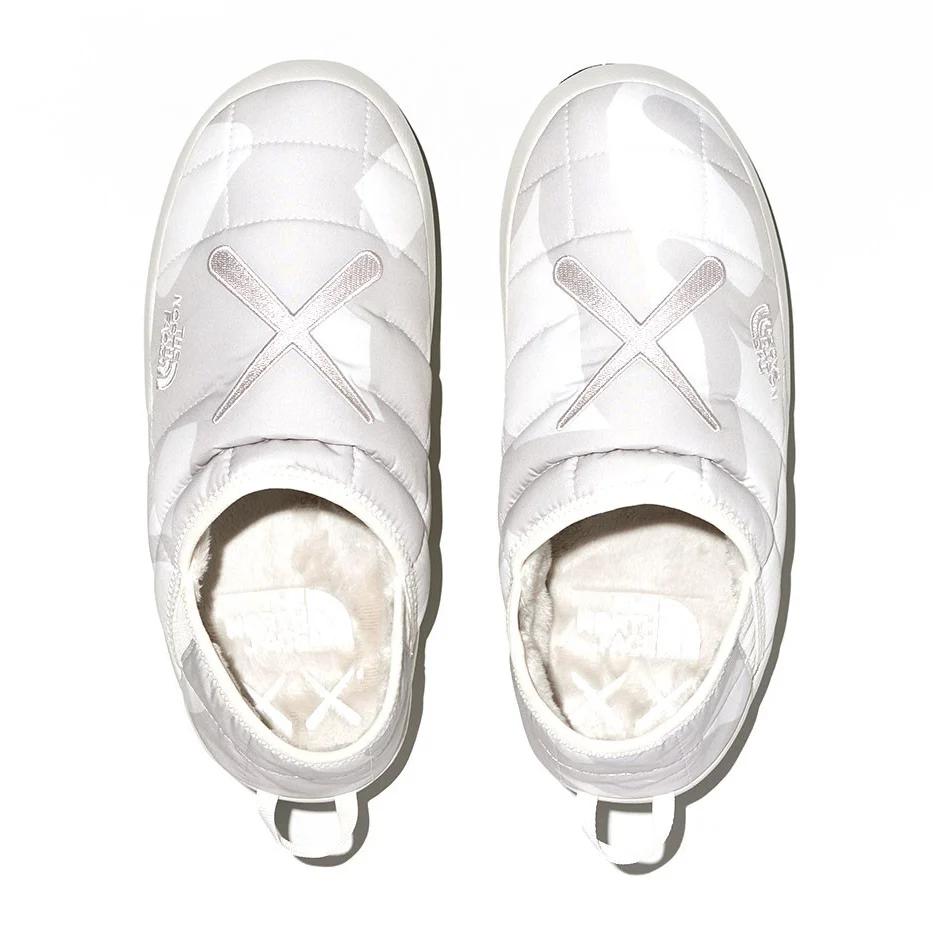 KAWS x The North Face herfst/wintercollectie