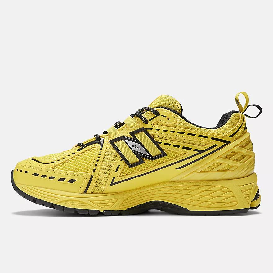 New Balance x GANNI 1906