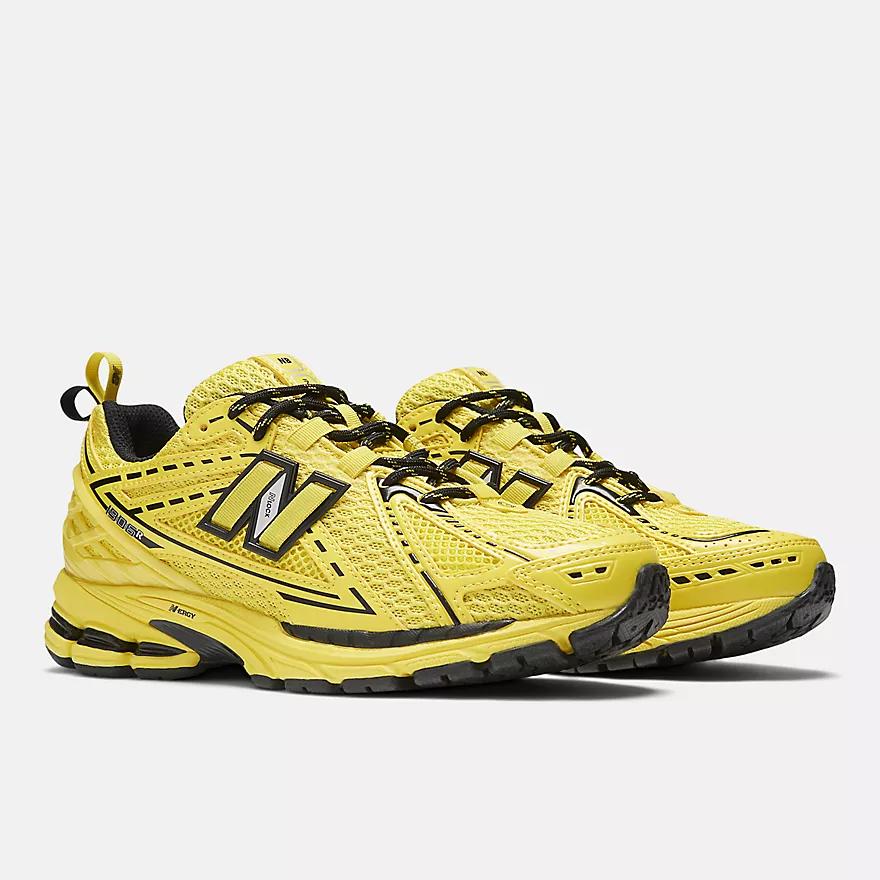 New Balance x GANNI 1906