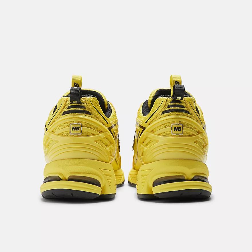 New Balance x GANNI 1906