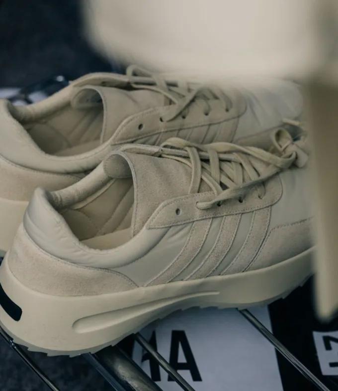 Fear of God x adidas low-top sneaker