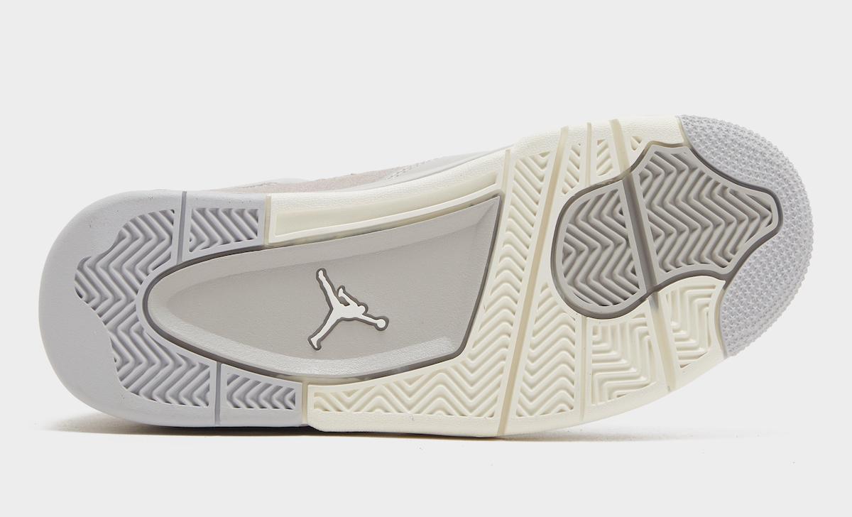 Air Jordan 4 'Frozen Moments'