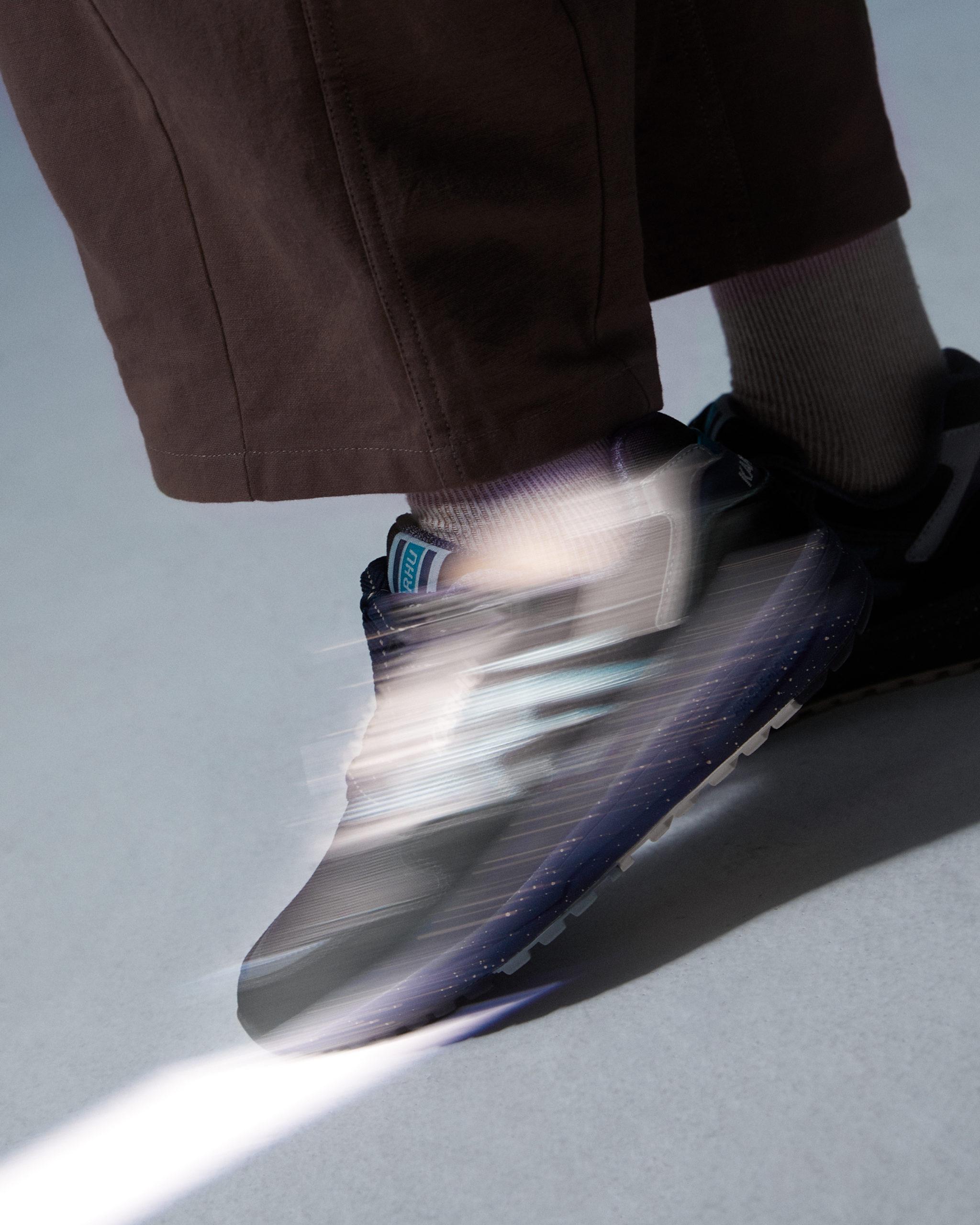 Karhu Legacy 96 'Jet Black' Polar Night Pack