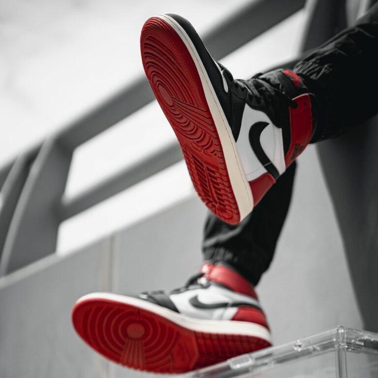Air Jordan 1 High OG 'Black Toe Reimagined'