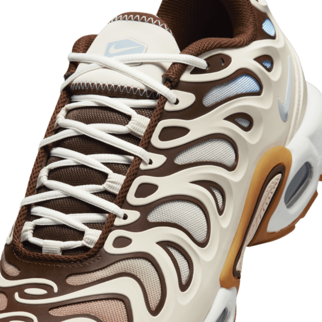 Nike Air Max Plus Drift 'Phantom Cacao Wow' details