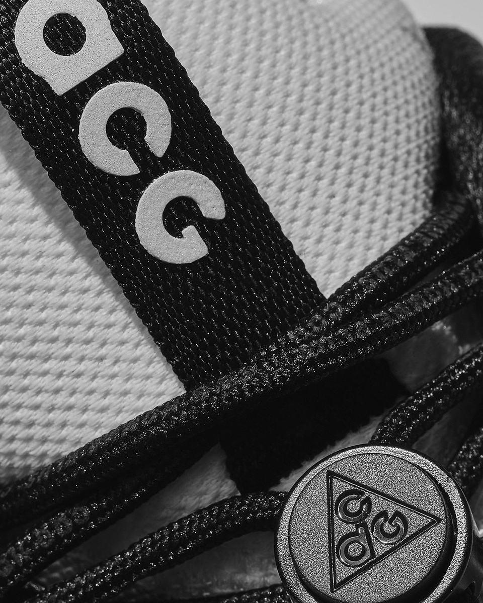 Comme des Garcons x Nike ACG Low Mountian Fly