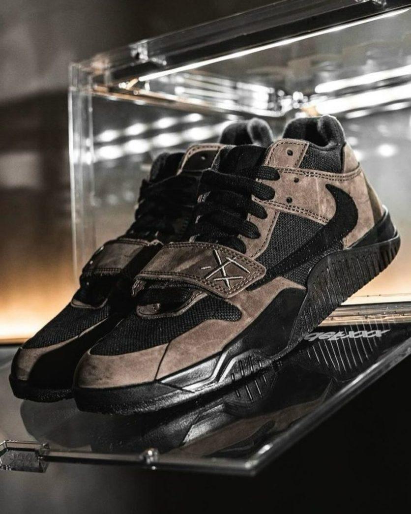 Travis Scott x Air Jordan Jumpman Jack Mocha