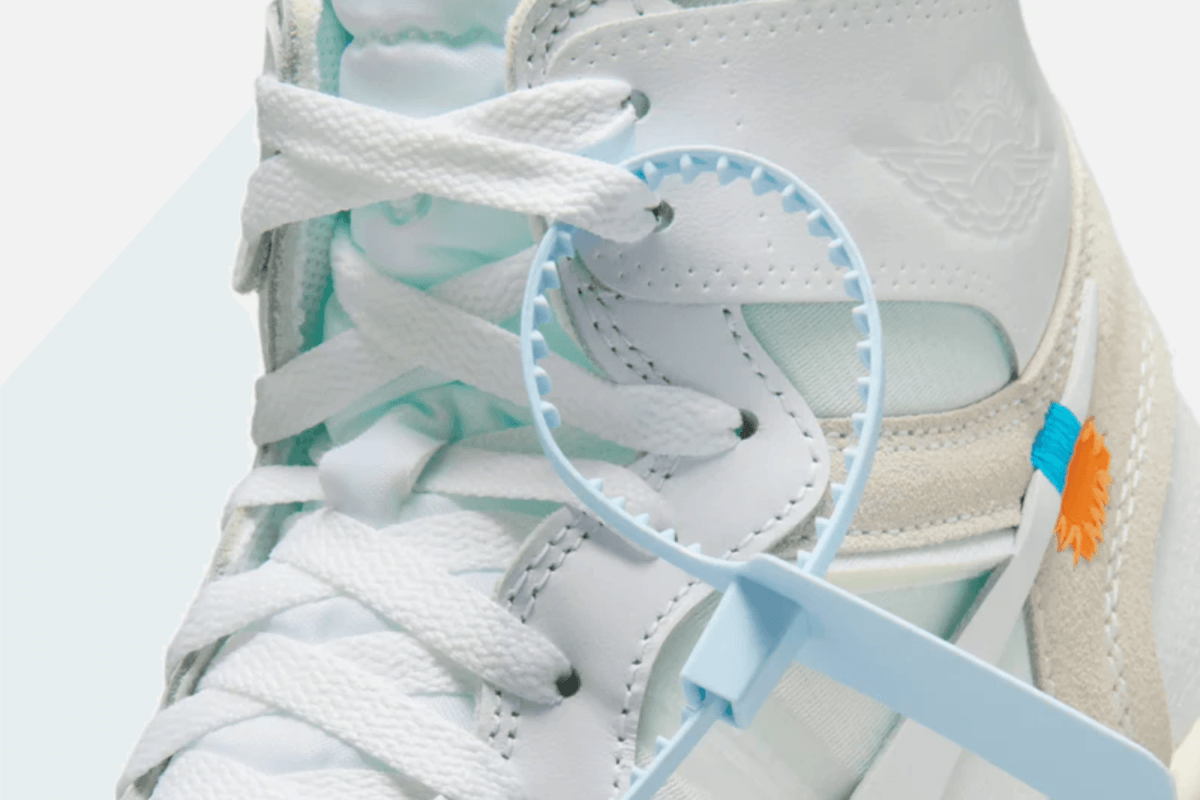 De Off-White (V.A.A.) x Air Jordan 1 High 'Alaska' is hier (eindelijk)