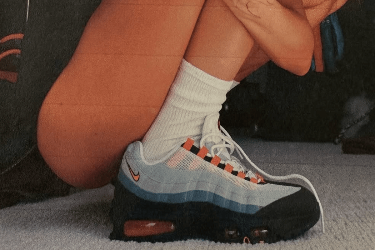 De Nike Air Max 95 OG ‘Bright Mandarin’ komt eraan