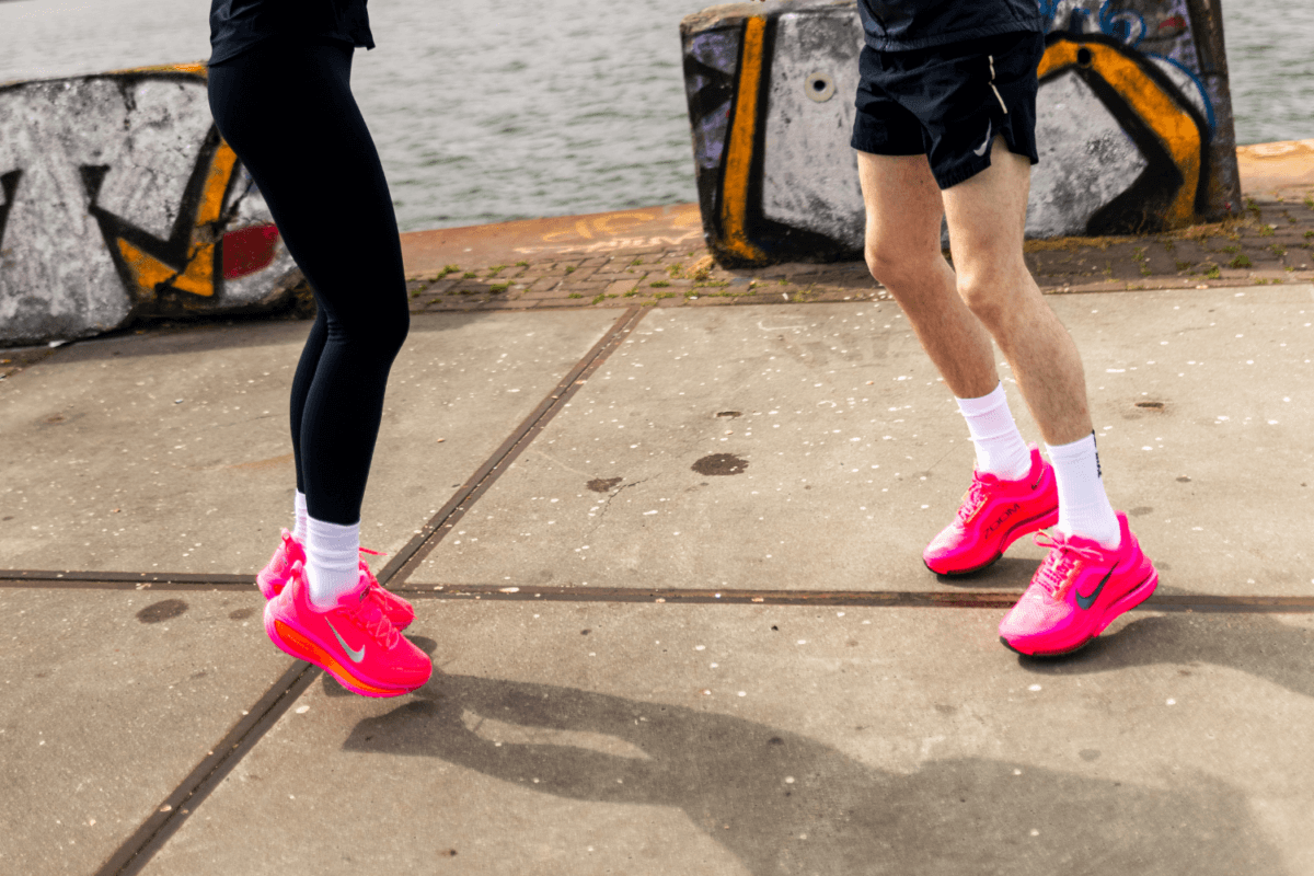 De Nike Vomero 18 en Pegasus Premium domineren het hardloopcircuit
