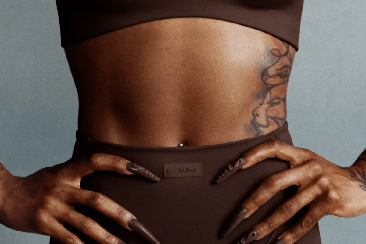 NikeSKIMS maakt debuut met eerste collectie en legt de lat direct hoog