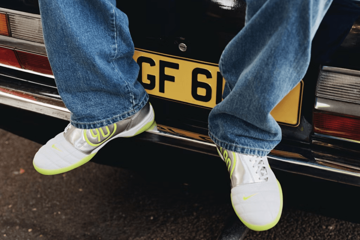 De Palace x Nike Total 90 III dropt deze week bij Nike