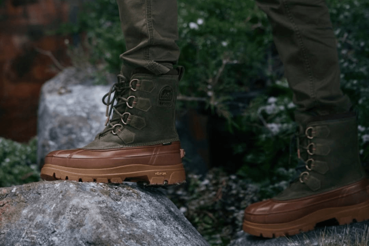 Britse outdoor elegantie staat centraal in eerste Barbour x SOREL collab