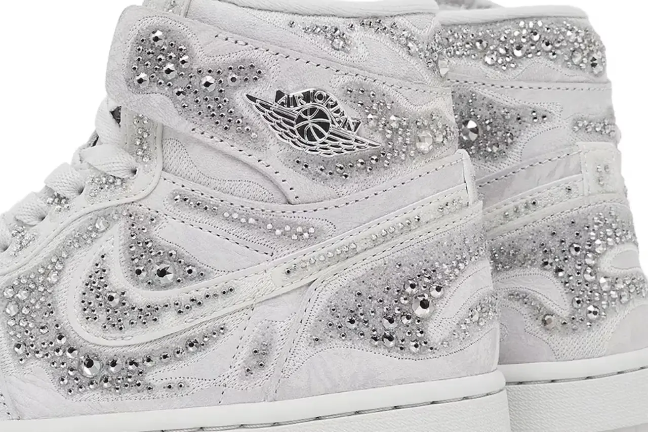Swarovski x Air Jordan 1 High OG