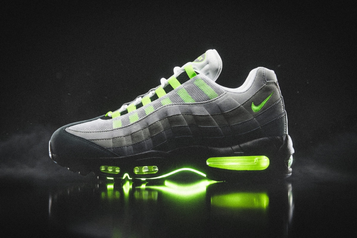 Nike Air Max 95 ‘Neon’ keert terug: officiële Nike foto’s onthuld
