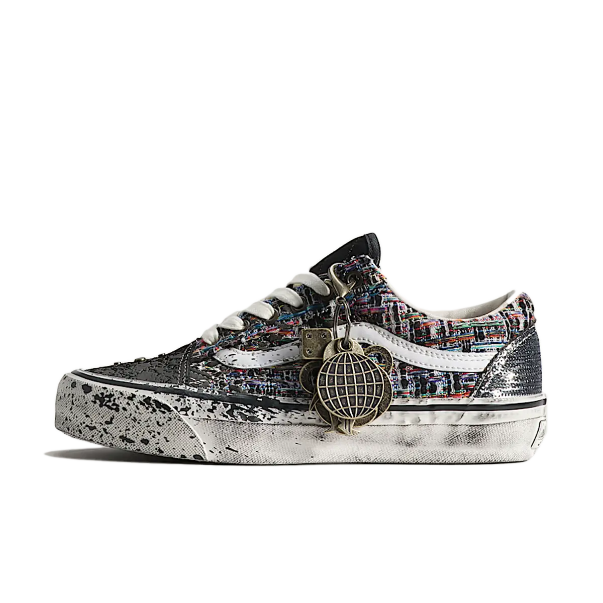 Vans Premium Old Skool 'Black & Grey' - Charms Pack