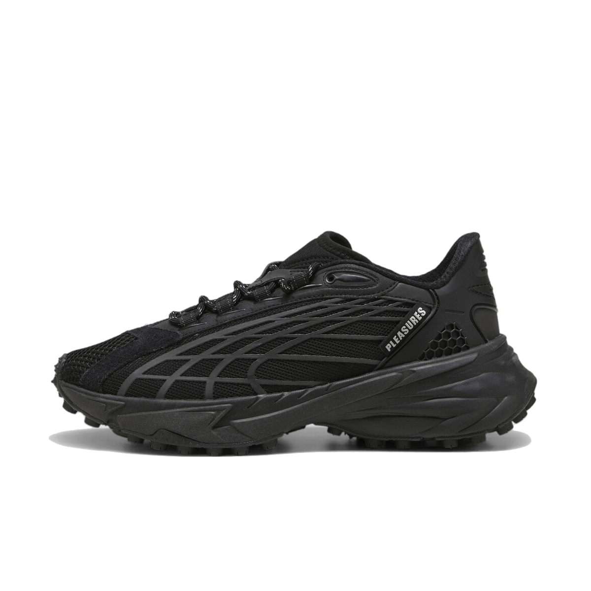 Pleasures x Puma Spirex 'Black' 396037-01