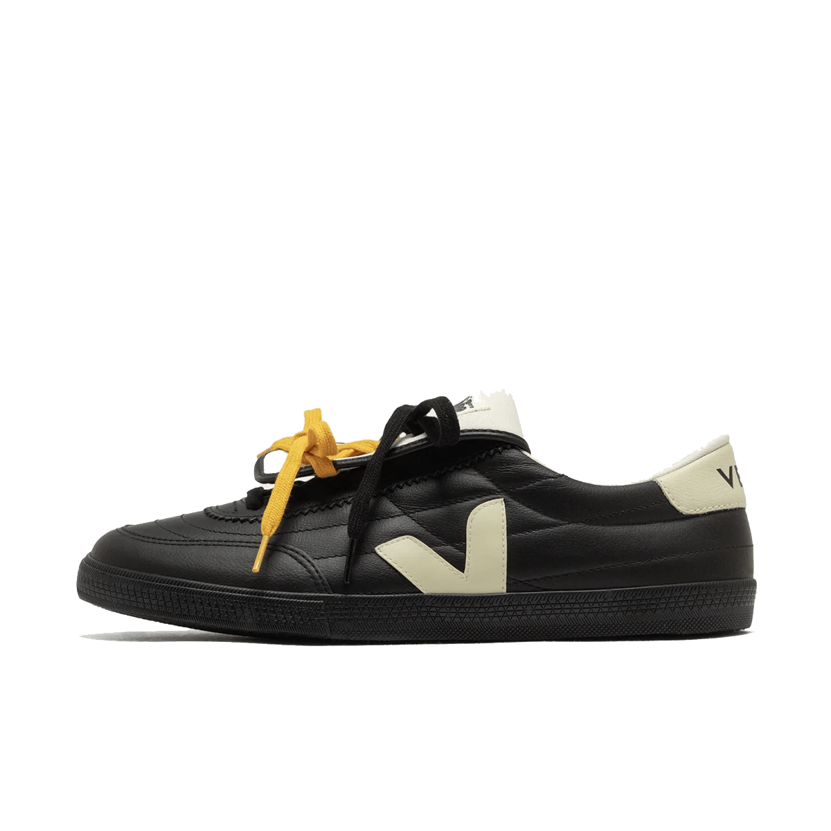 Magliano x VEJA Panenka 'Black'