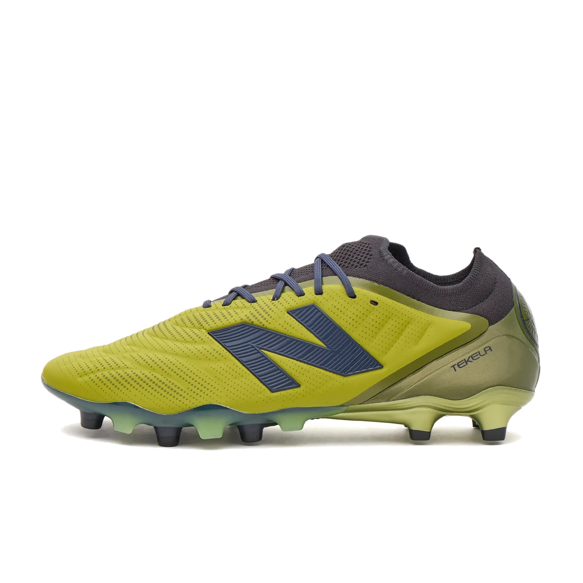 Stone Island x New Balance Tekela 5