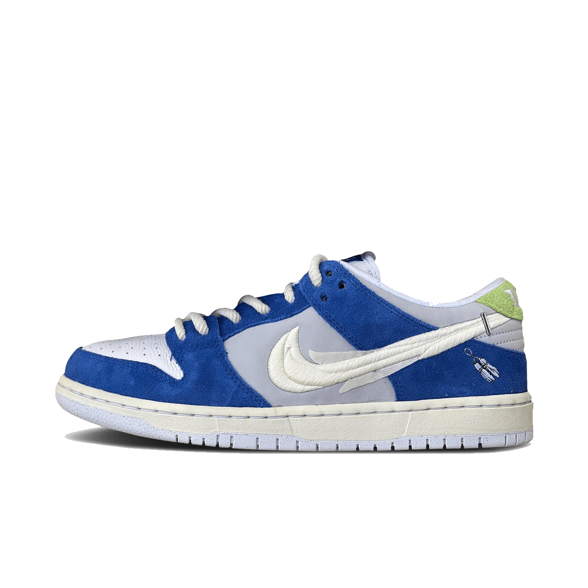 Fly Streetwear x Nike SB Dunk Low Pro 'Gardenia' DQ5130-400