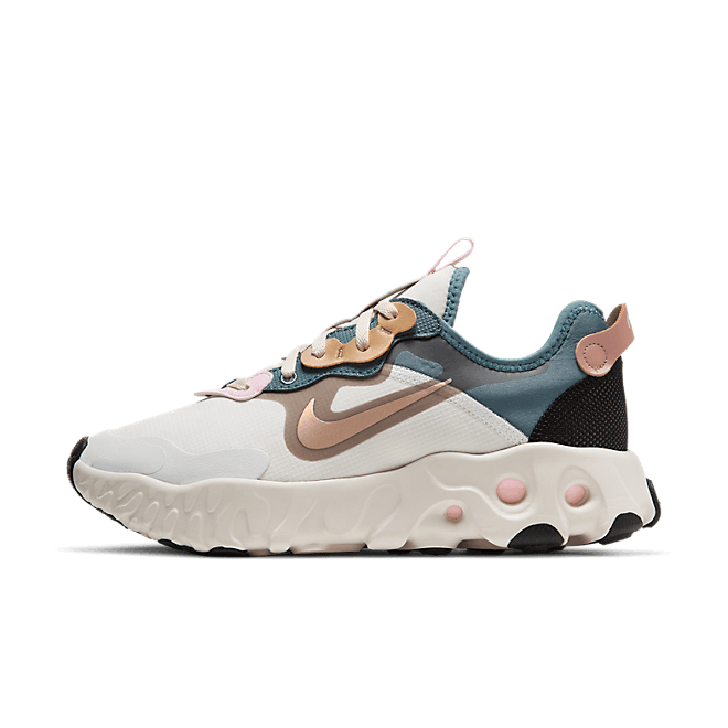 Nike Sportswear React Art3mis