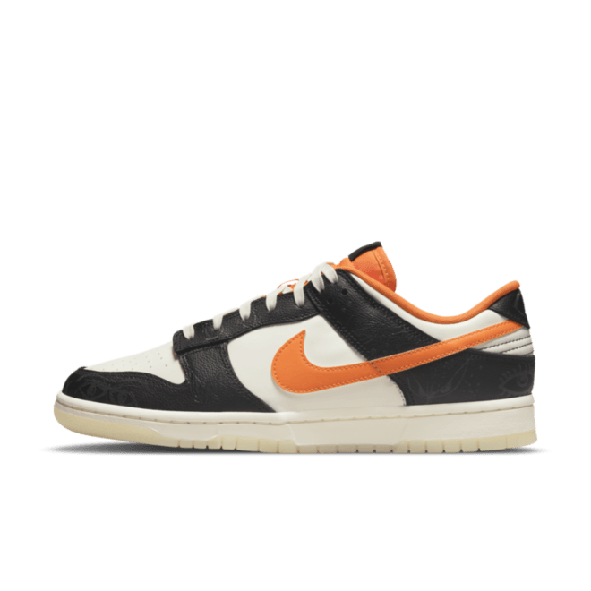 Nike Dunk Low PRM 'Halloween' DD3357-100