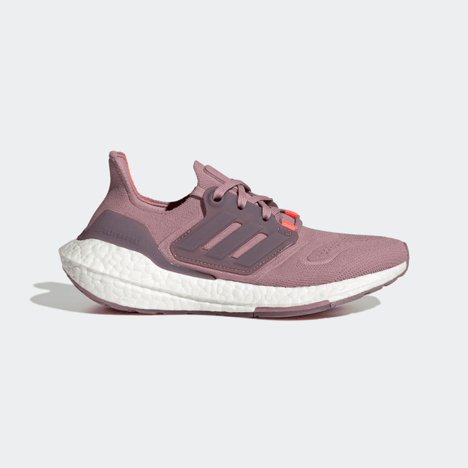 adidas Ultraboost 22