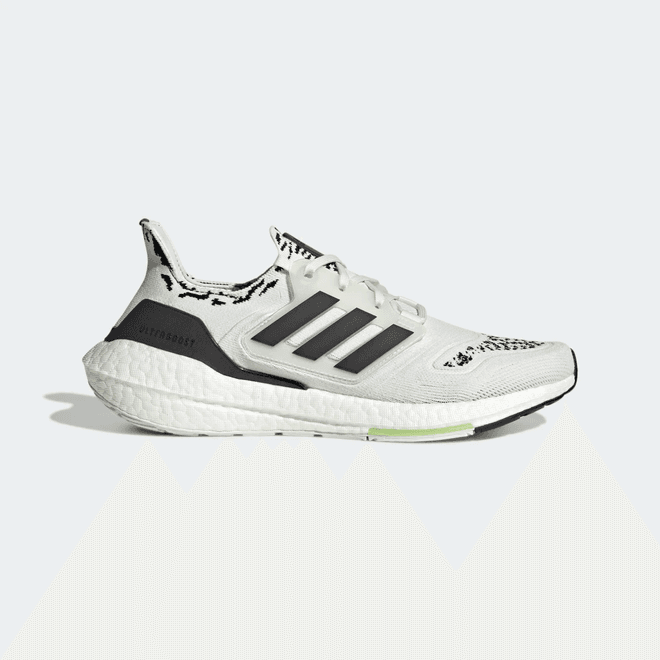 adidas Ultraboost 22