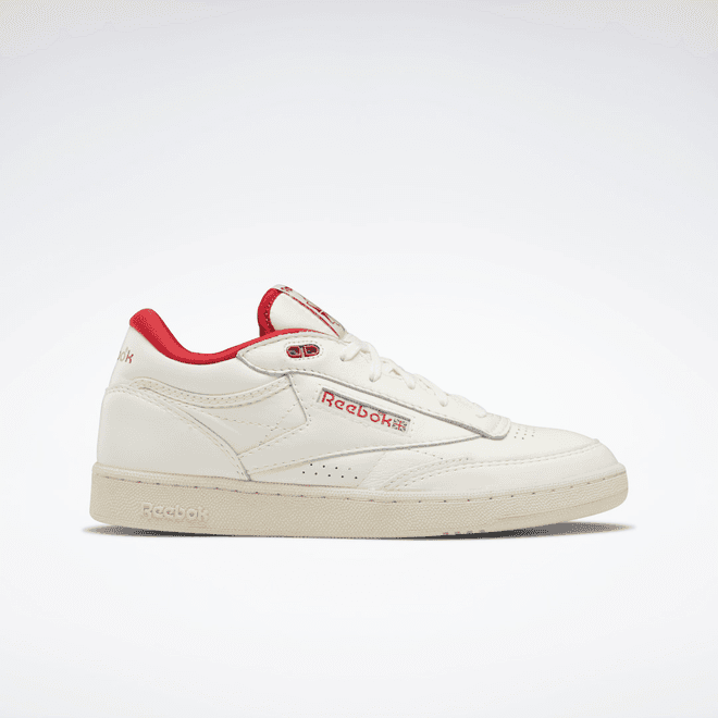 Reebok Club C Mid II Vintage Schoenen
