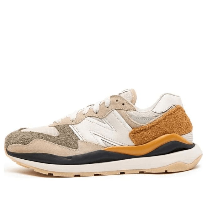 New Balance 5740 CREAM