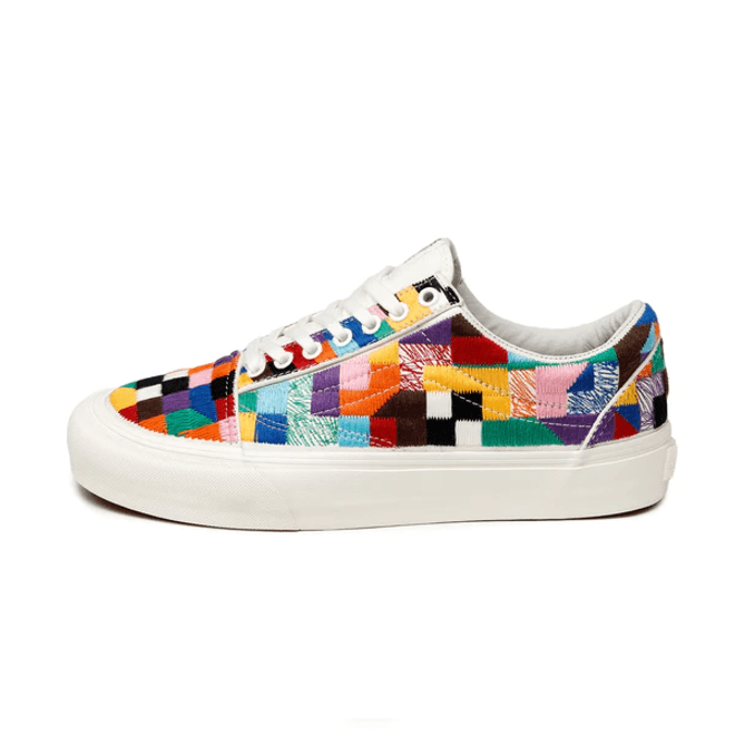 Vans Vault OG Old Skool LX *Love Wins*