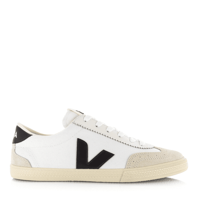 VEJA Volley | white black