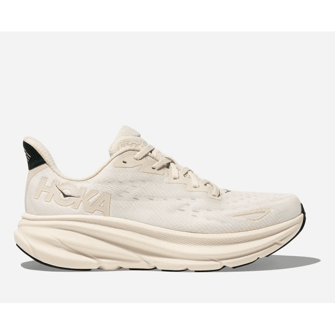 HOKA Clifton 9 Oat Milk