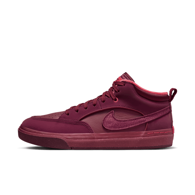 Nike React Leo SB 'Dark Beetroot'
