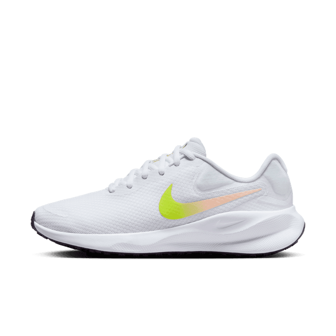 Nike Wmns Revolution 7 'White Cyber'
