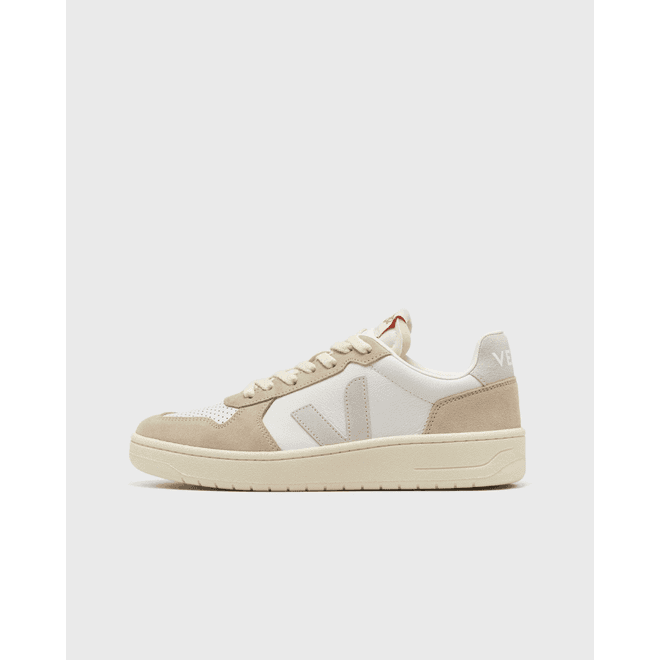 Veja Grained Leather