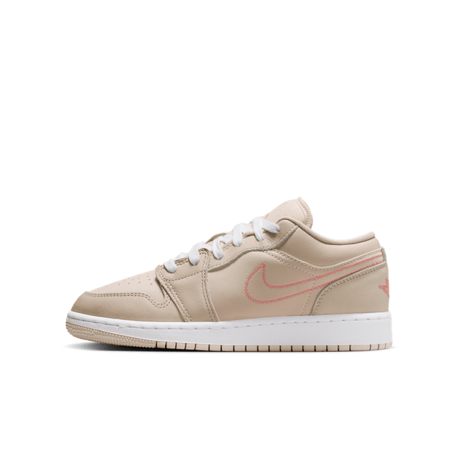 Nike Air Jordan 1 Low SE Older Kids'