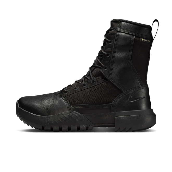Nike SFB Air Field Ukiah 8" GORE-TEX Tactical Boots
