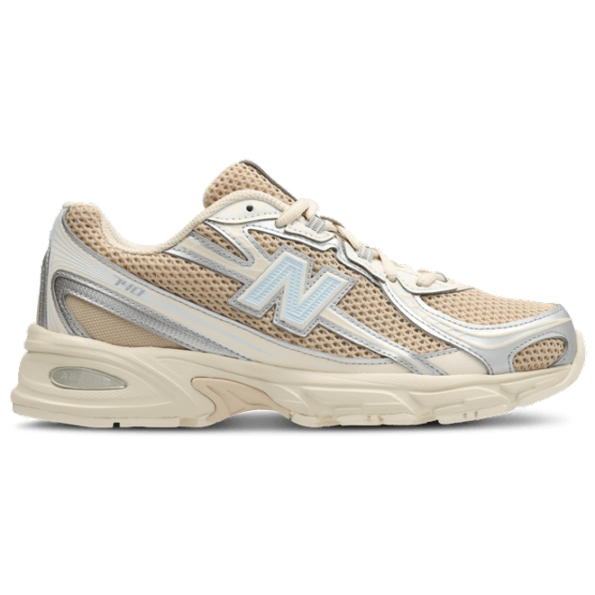 New Balance 740 Beige