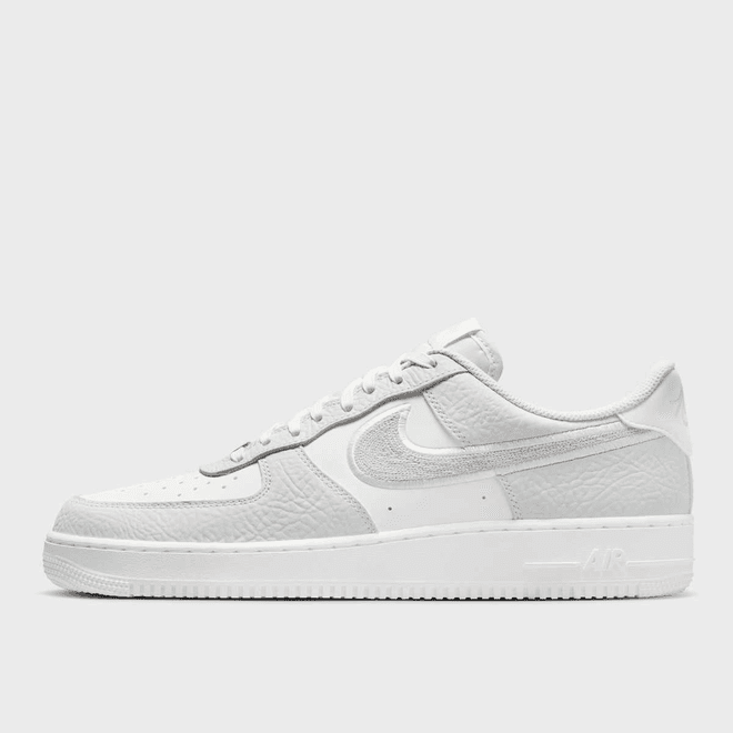 Nike Air Force 1`07 LV8