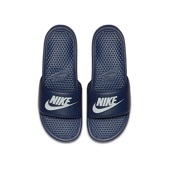 Nike Benassi