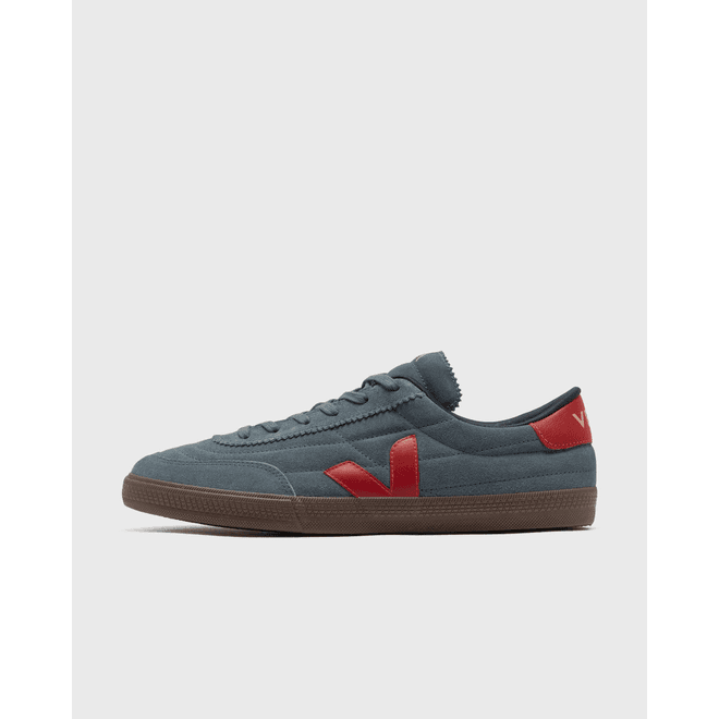 Veja Panenka Suede