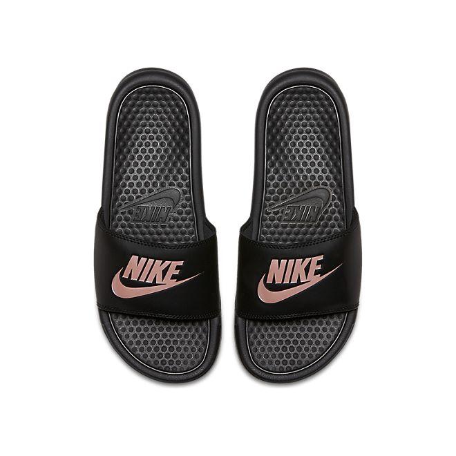 Nike Benassi