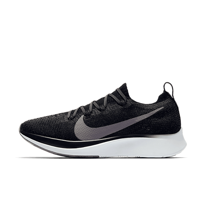 Nike Zoom Fly Flyknit